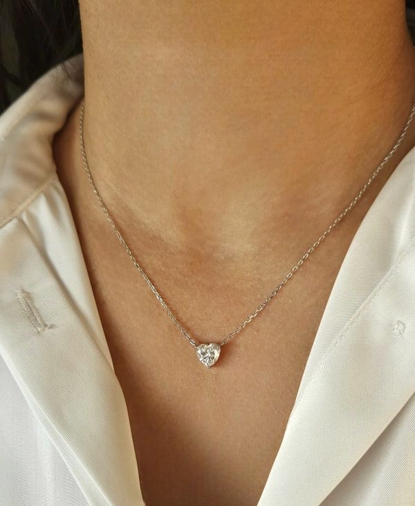 Colar Coração Pequeno Moissanite - Imagem 2