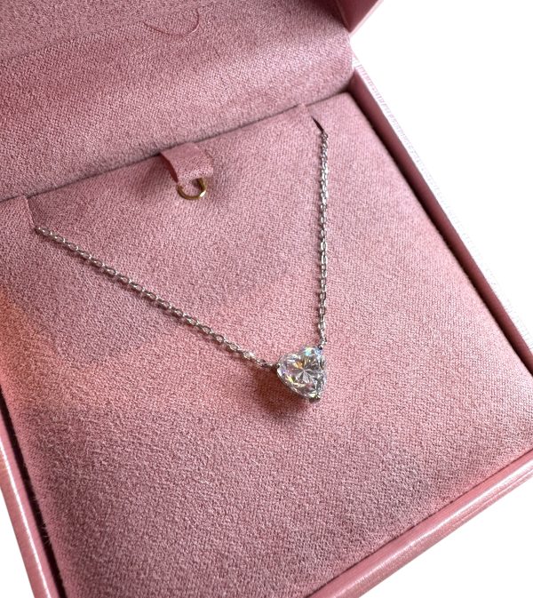 Colar Coração Pequeno Moissanite - Imagem 4