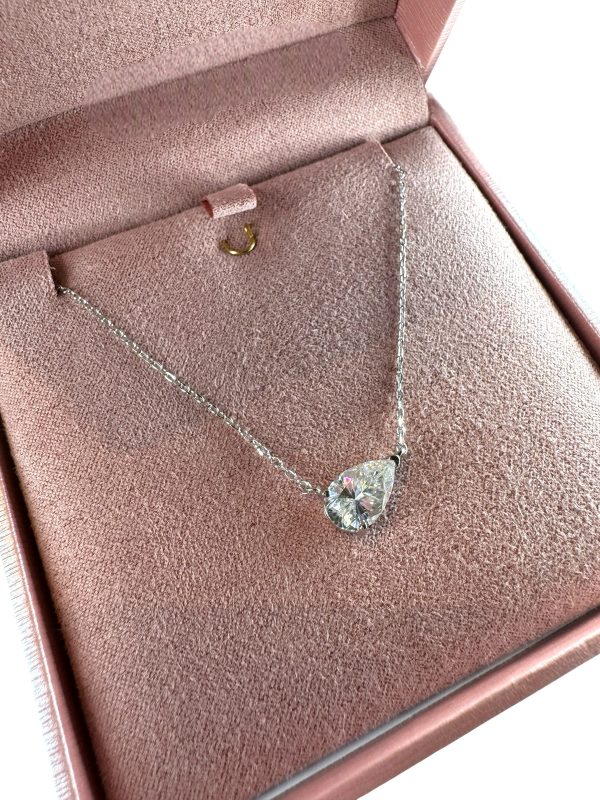 Colar Gota Reclinado Moissanite - Imagem 5