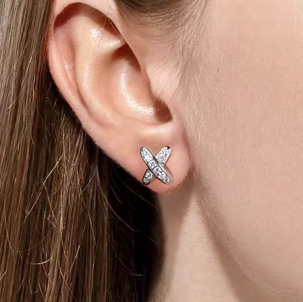 Brinco X  Moissanite - Imagem 4