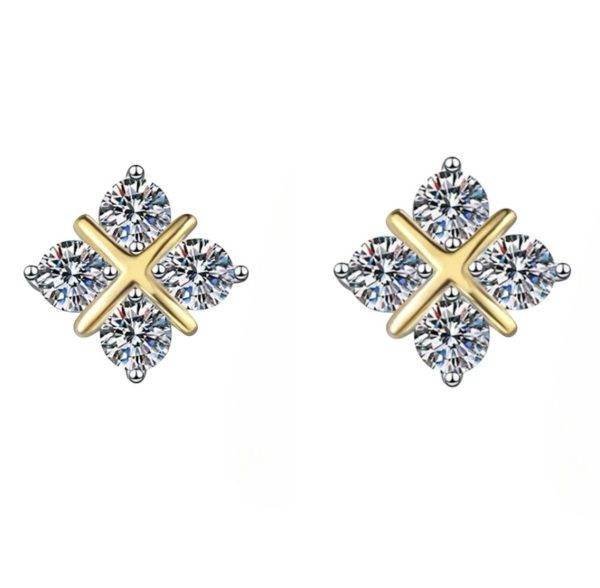 Brinco X Ponto de Luz Moissanite