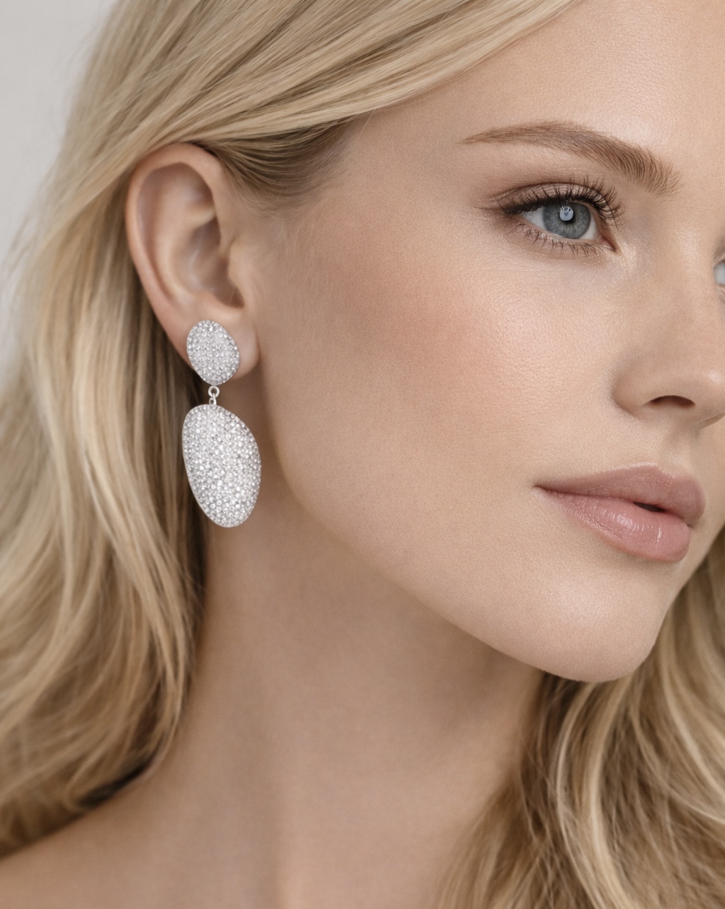 Brinco Avery Rodio Branco - Imagem 2