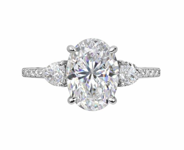 Anel Solitário Oval Giovanna Moissanite